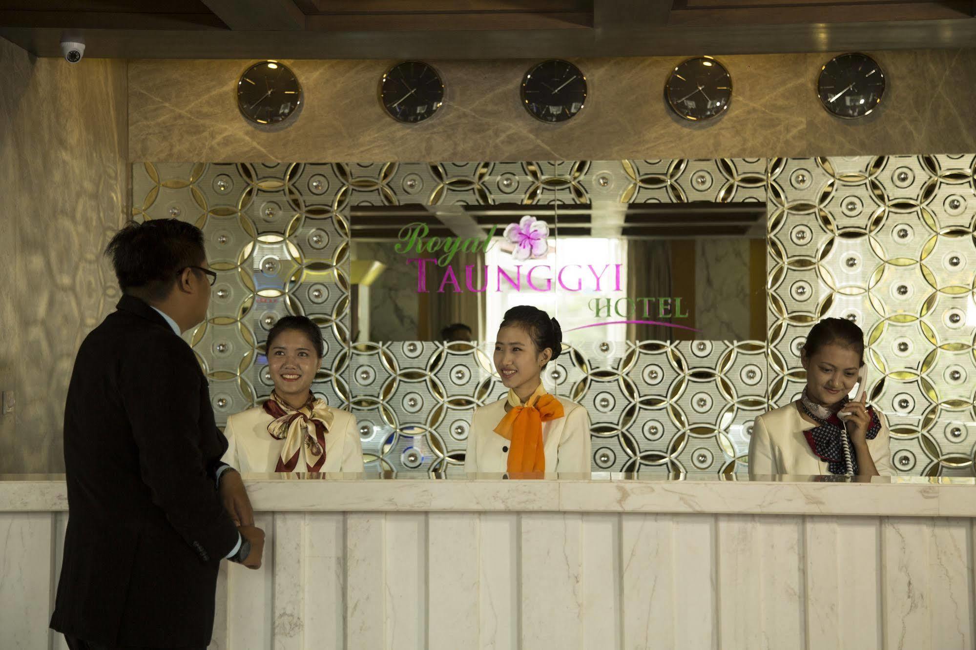 Royal Taunggyi Hotel Exteriör bild